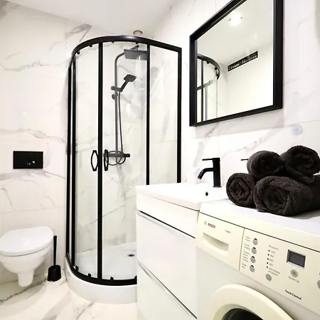 Wroclawska Self Check-in 24h *