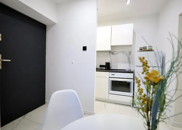 דירה Wroclawska Self Check-in 24h ביטום